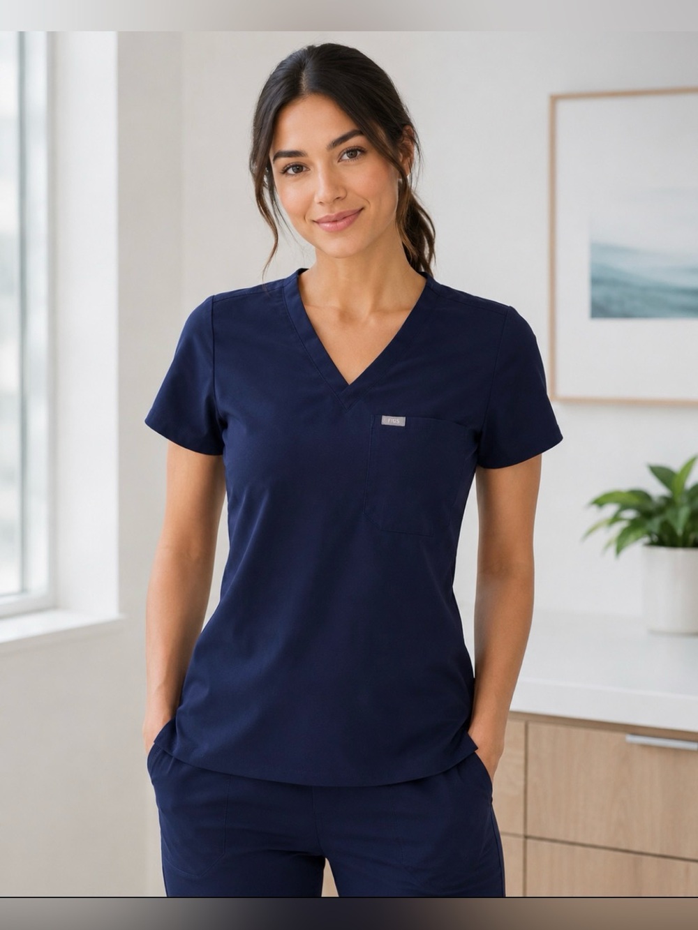 FIGS Catarina One-Pocket Navy Scrub Top XS